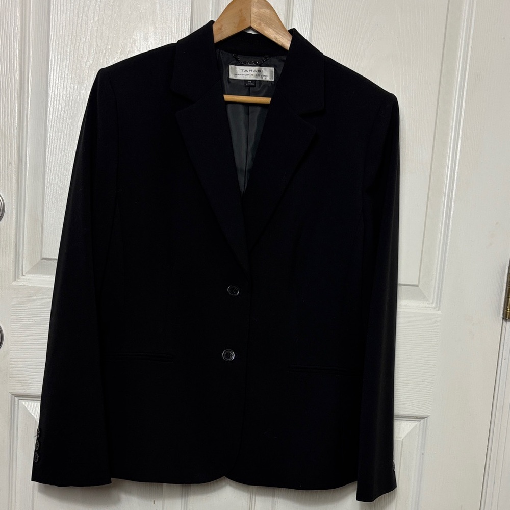 TAHARI ASL Black 2 button blazer size 16 lightly padded shoulders